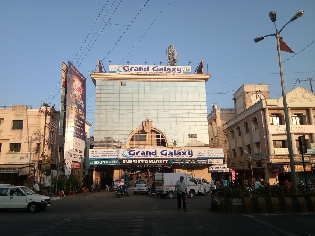 Grand Galaxy Hotel Krishna Nāsik Eksteriør bilde