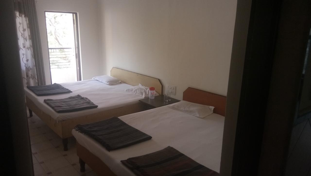 Grand Galaxy Hotel Krishna Nāsik Eksteriør bilde